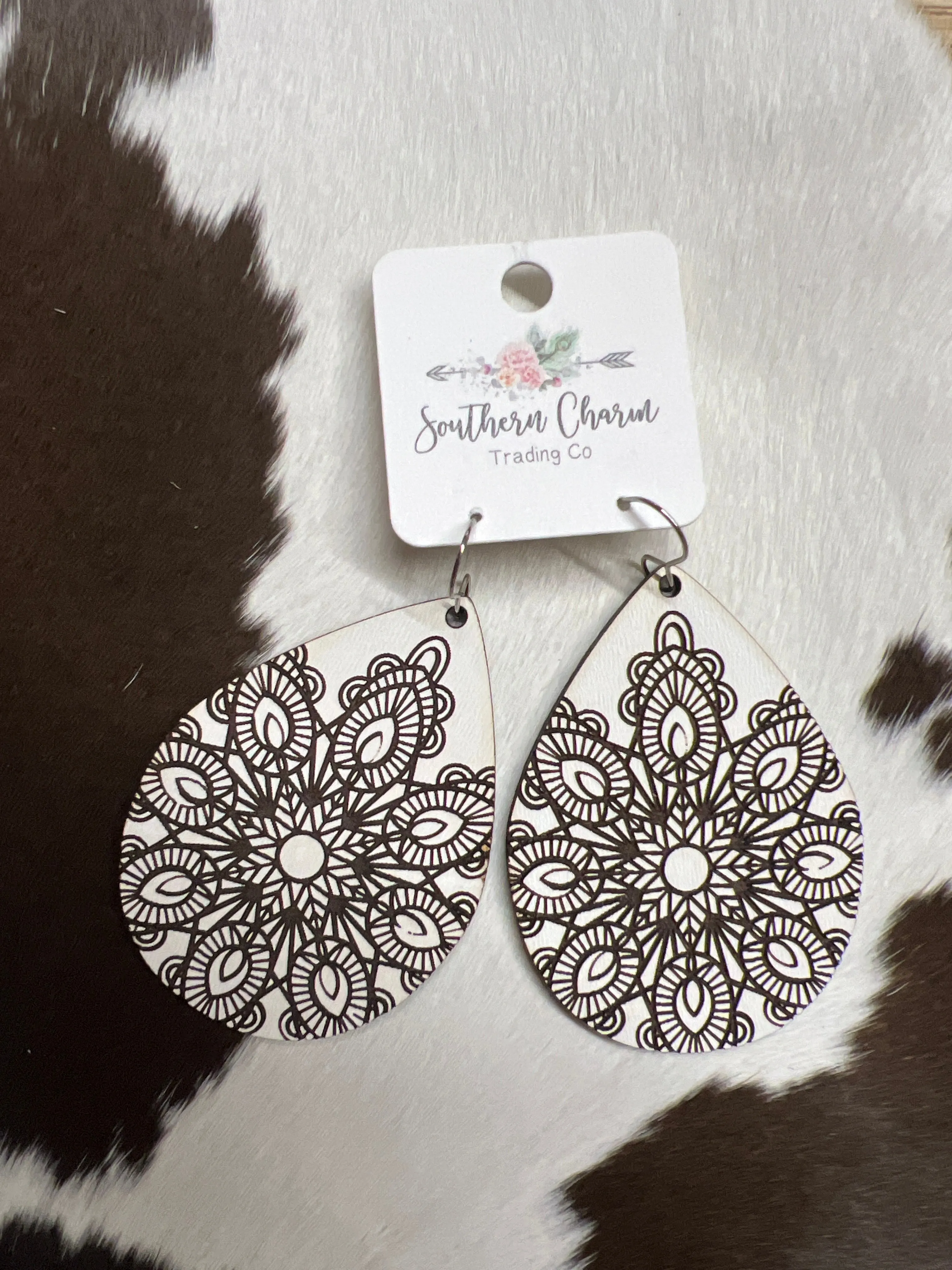 2.5" Mandala Embossed Wood -Earrings Doohickie