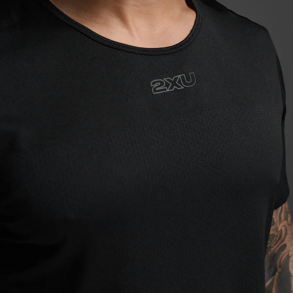 2XU Light Speed Tech Tee - Black/Black Reflective