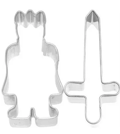 3D Gingerbread Cobblestone Castle - Bonus Prince & Sword Cookie Cutter
