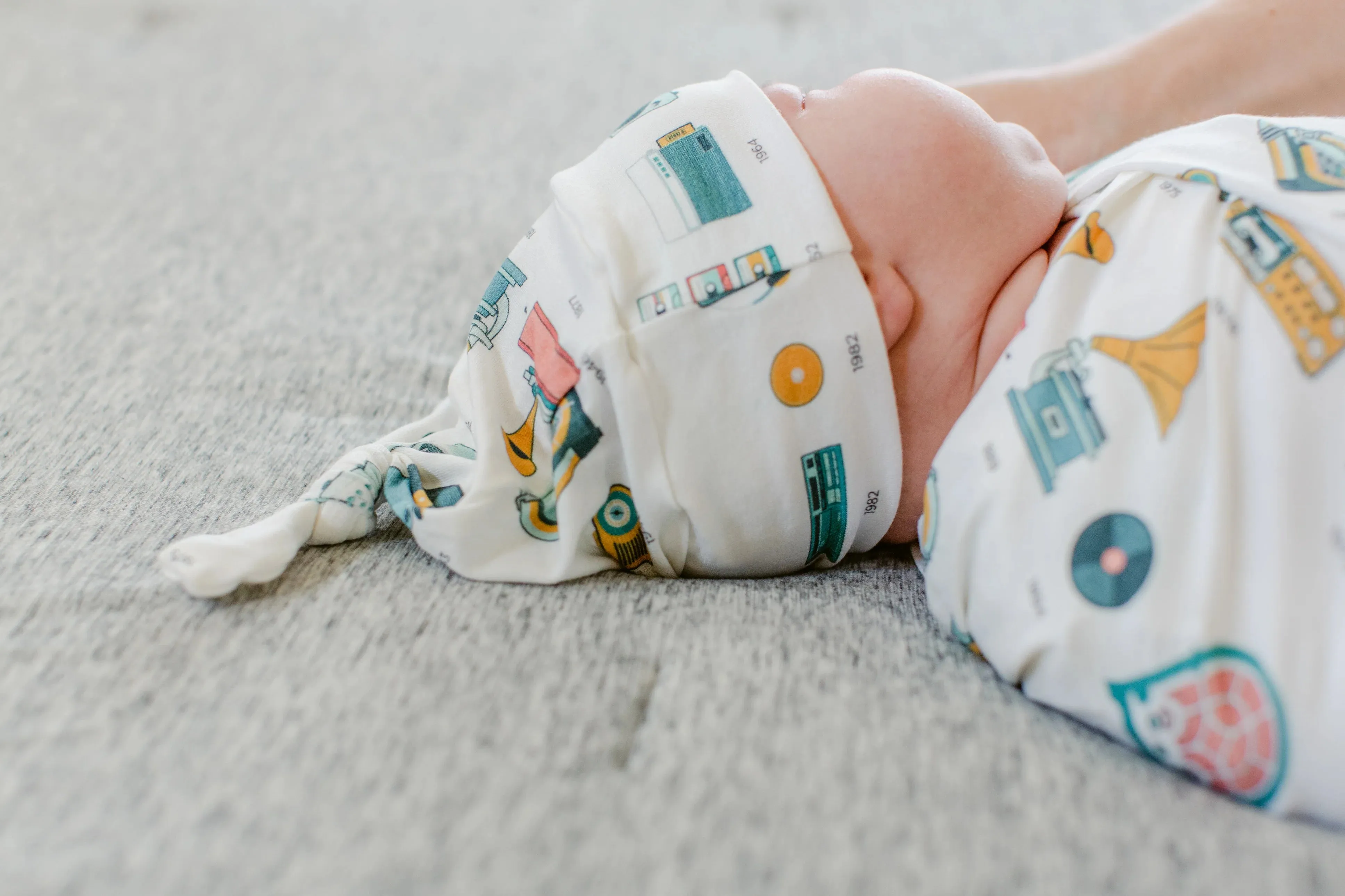 Abbey's House - Swaddle Blanket - Music Players Timeline