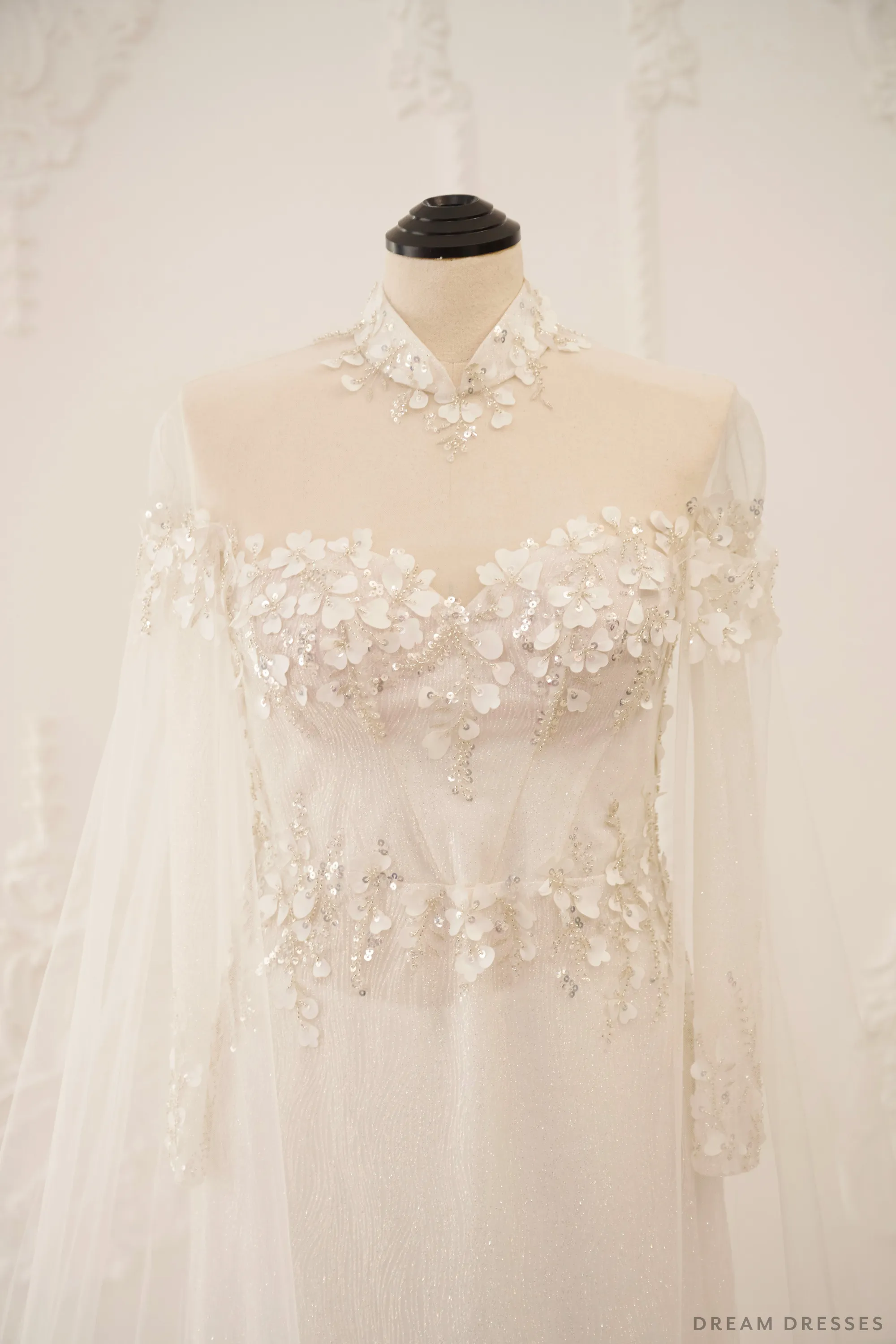 Ao Dai Detachable Cape | Traditional Vietnamese Bridal Detachable Cape (#DIANA)