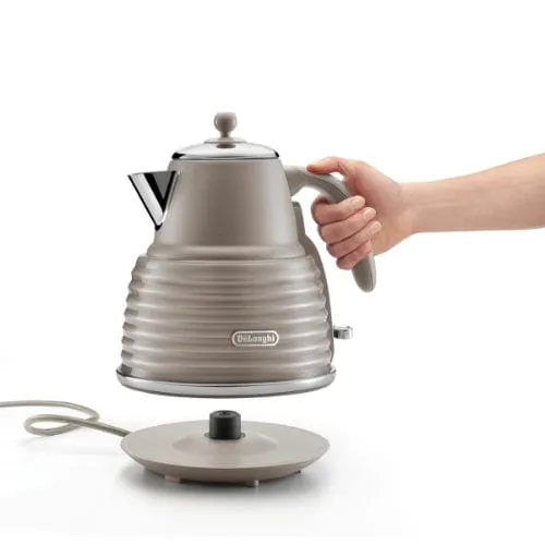 Delonghi Scultura Scolpito Selections Kettles 1.5 Litre Clay Beige KBZS3001.BG