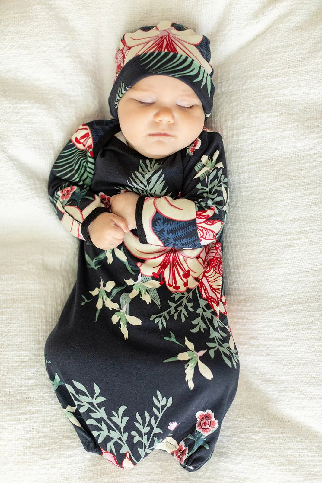 Elise Baby Receiving Gown & Hat