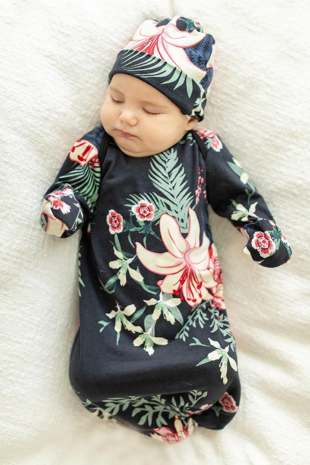 Elise Baby Receiving Gown & Hat