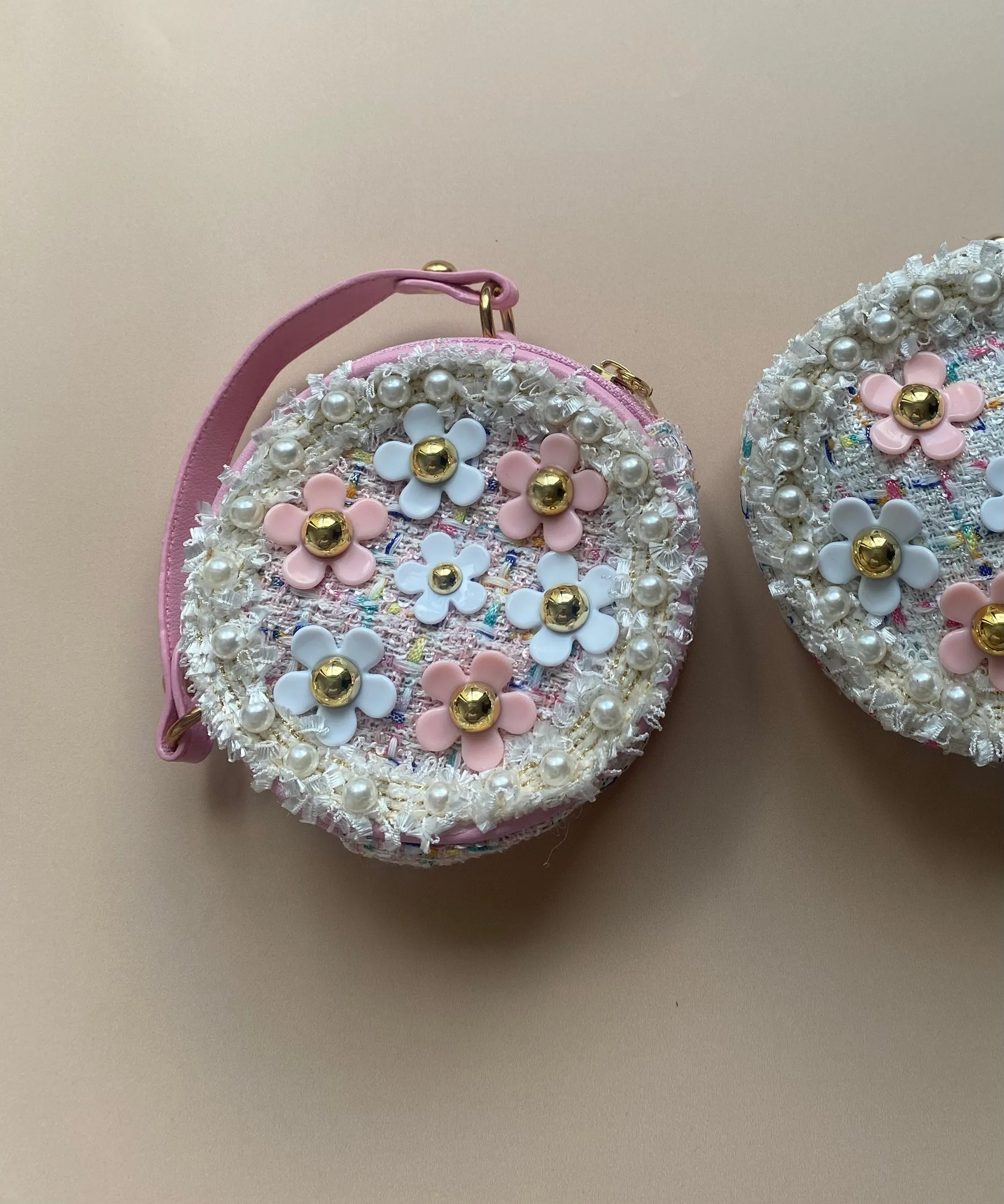 Flower Pearl Tweed Round Mini Bag - Pink