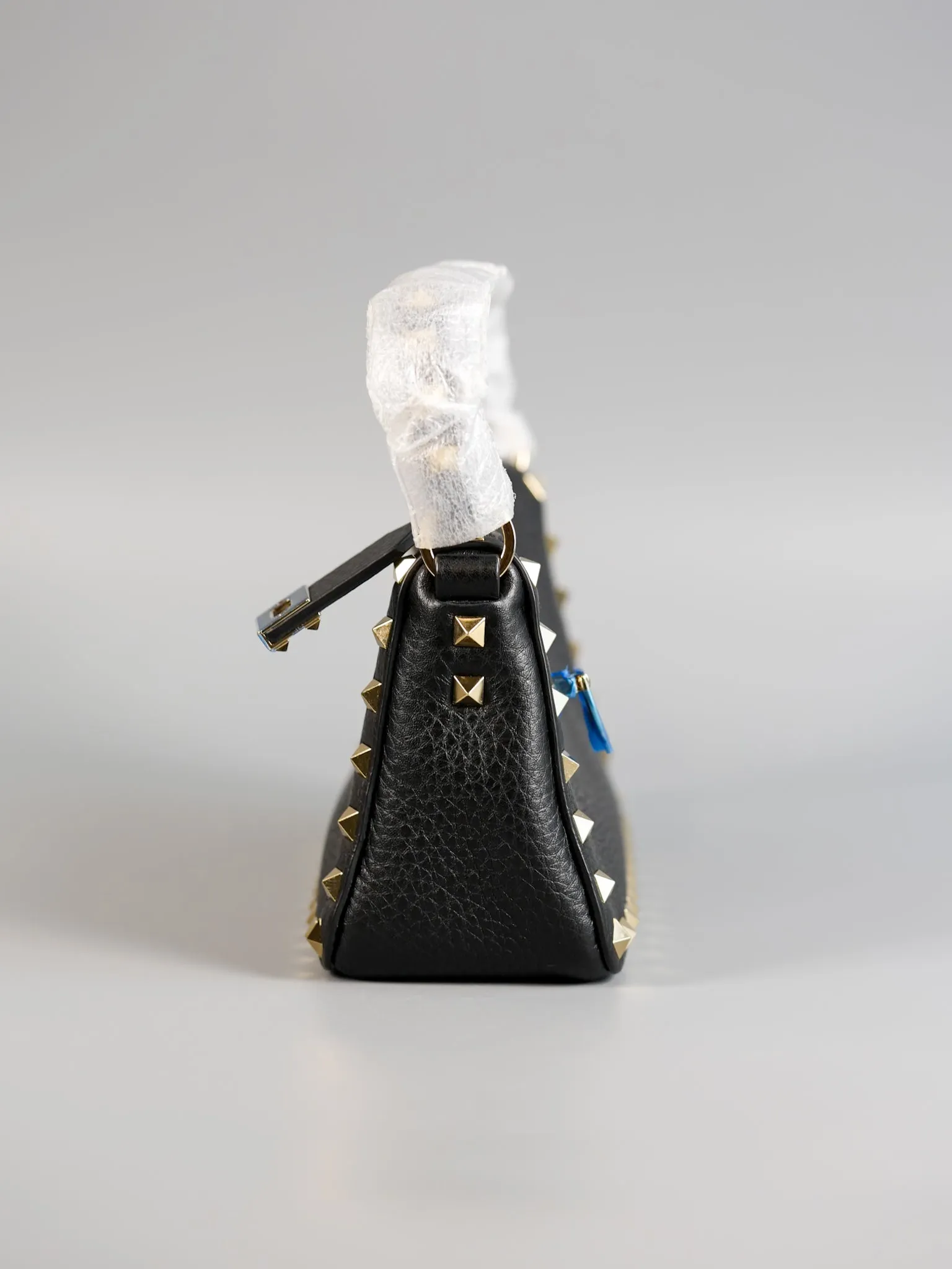 Garavani Rockstud Pebbled Calfskin Leather Shoulder Bag