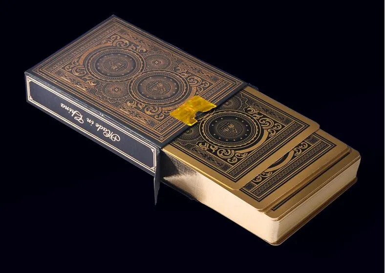 Gold Traditional Face Waterproof Playing Cards