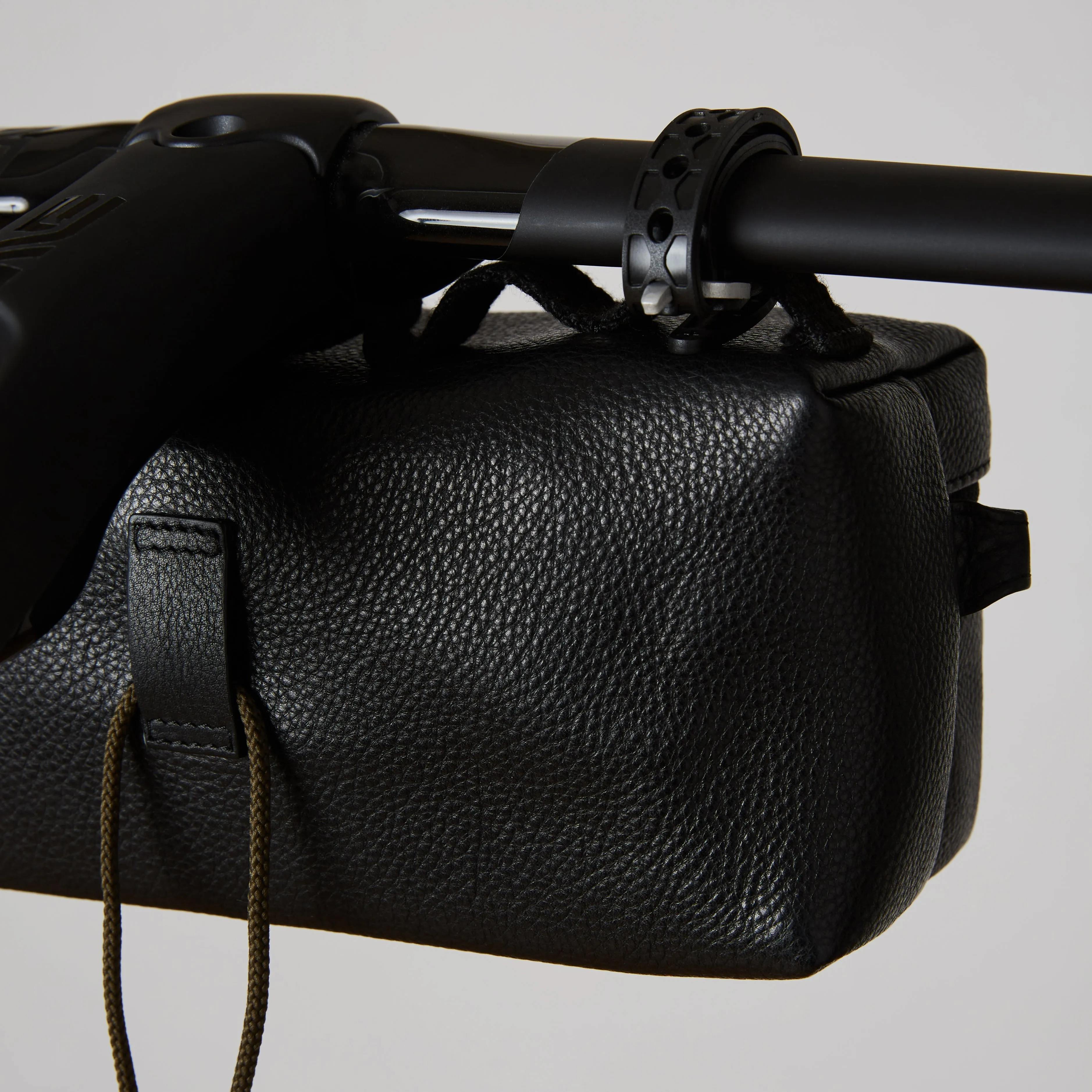 Leather Handlebar Bag