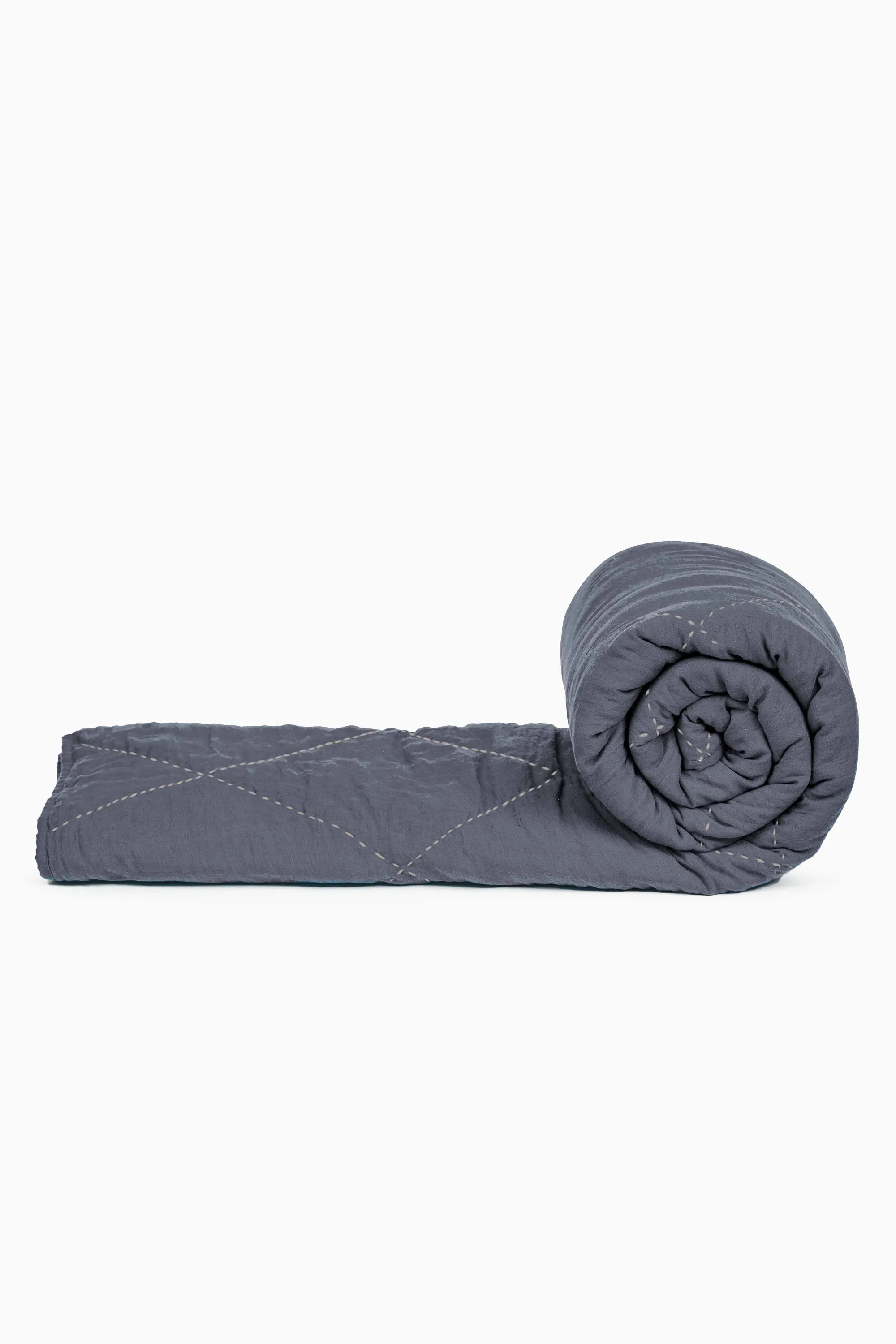 Linen Vibrant Hand Quilted Quilt-Blackberry Wine