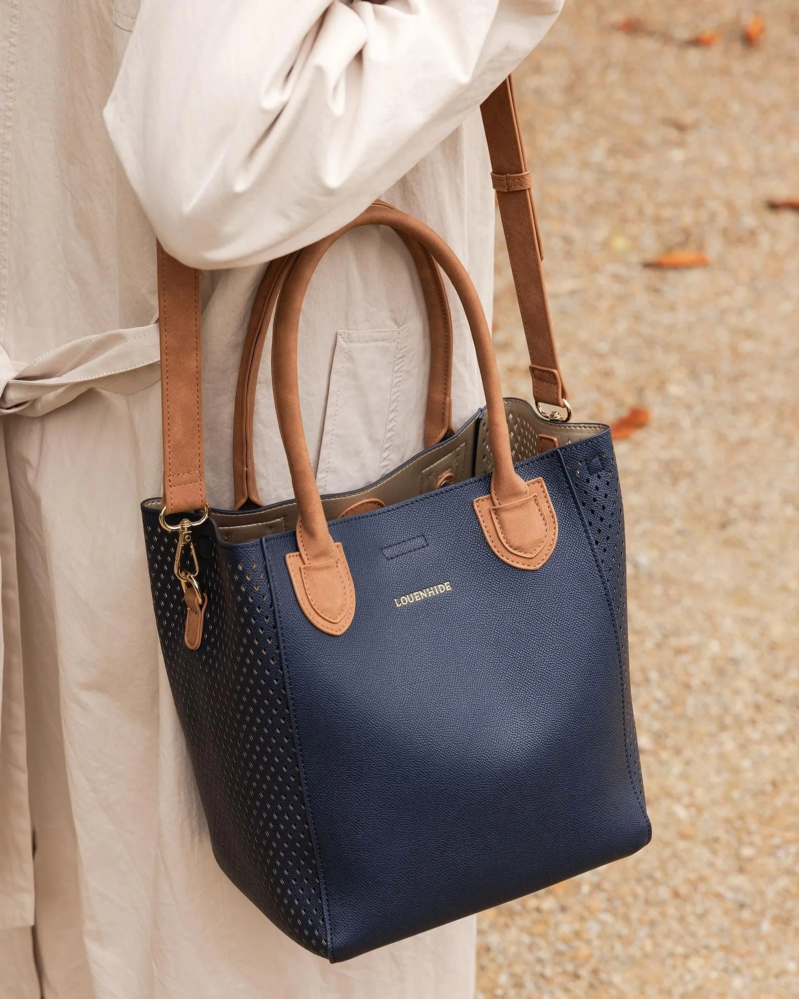 LOUENHIDE Dublin Tote - Navy