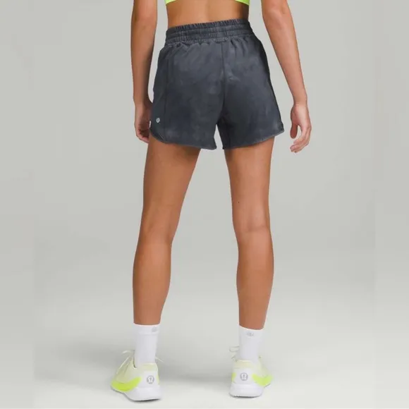 Lululemon Hotty Hot High Rise Short Lined 4” Diamond Dye Pitch Grey Graphite
