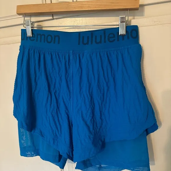 LULULEMON Logo Waistband High-Rise Training Short Poolside