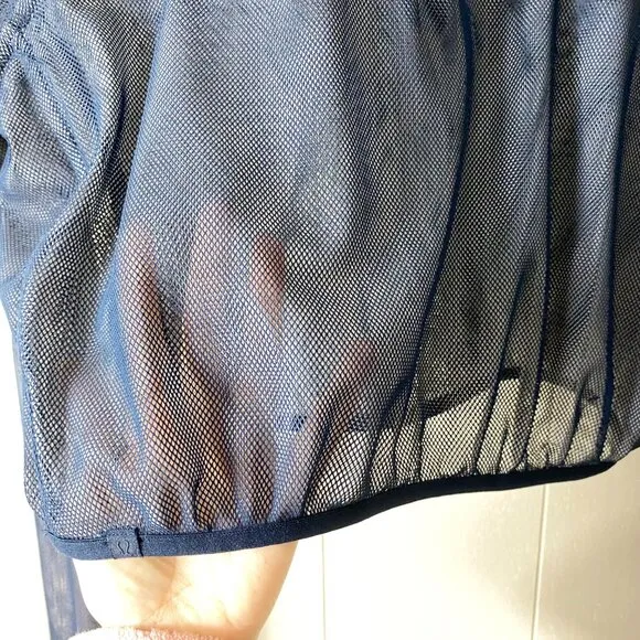 Lululemon Reversible Mesh 1/2 Zip True Navy / Dark Chrome One Size