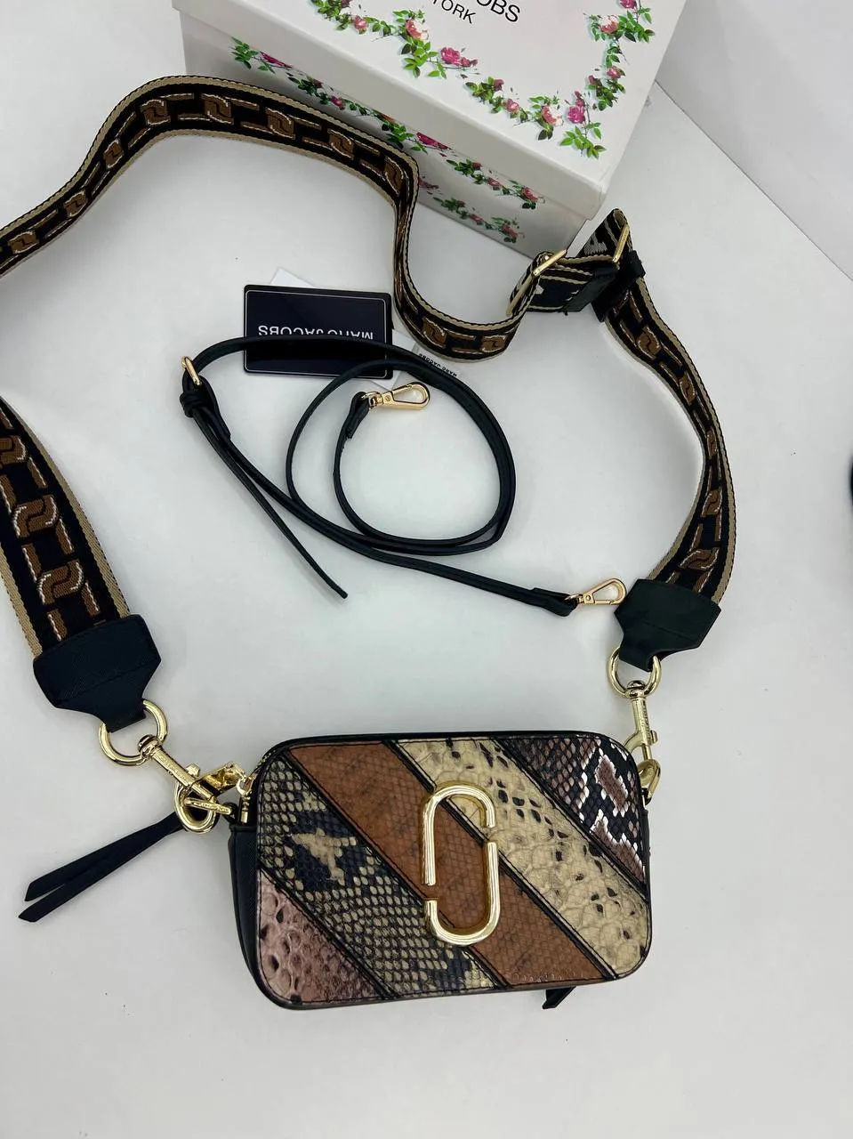 Marc Jacobs The Snapshot Crossbody Bag (12x19)
