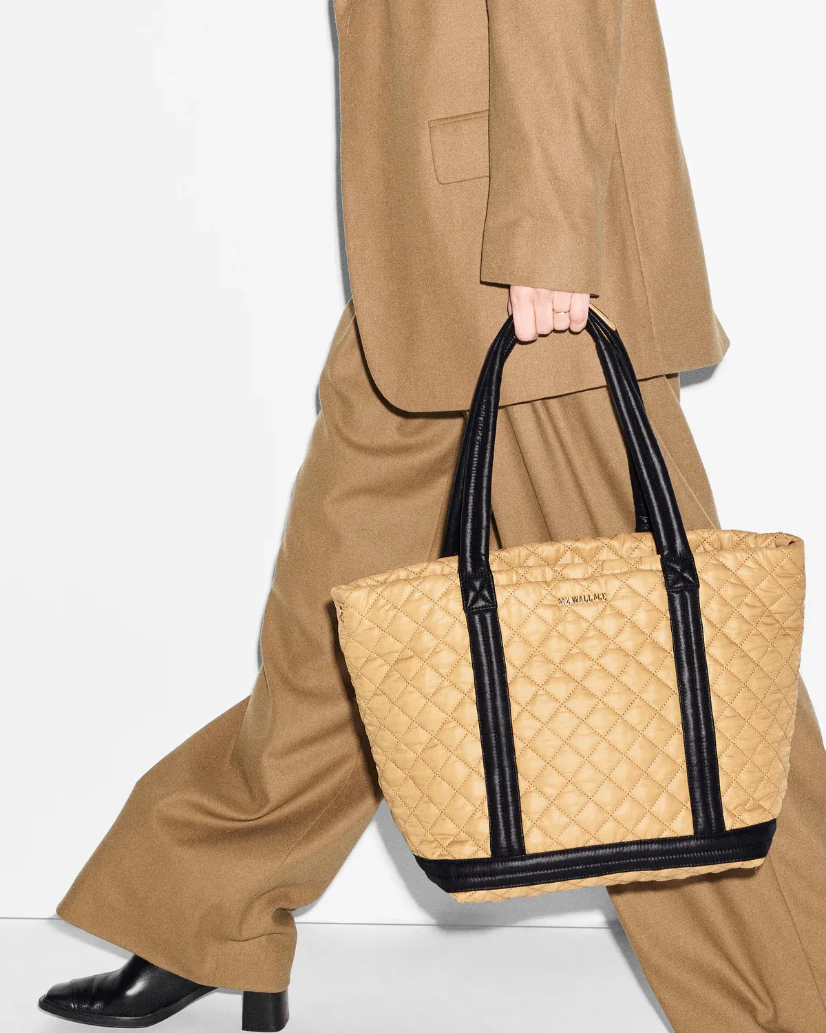 Medium Empire Tote | Camel Black