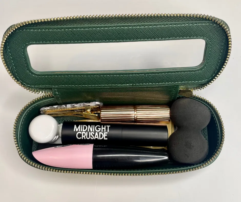 Meet Me There Mini Cosmetic Case - Green