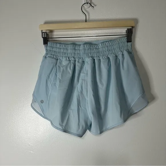 NWOT Lululemon Hotty Hot High-Rise Lined Short 2.5&quot;
