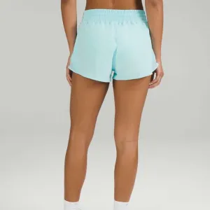 NWOT Lululemon Hotty Hot High-Rise Lined Short 2.5&quot;