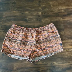 Patagonia Barely Baggies 2.5&quot; Shorts Mangrove Tiki: Henna Brown Size XXL