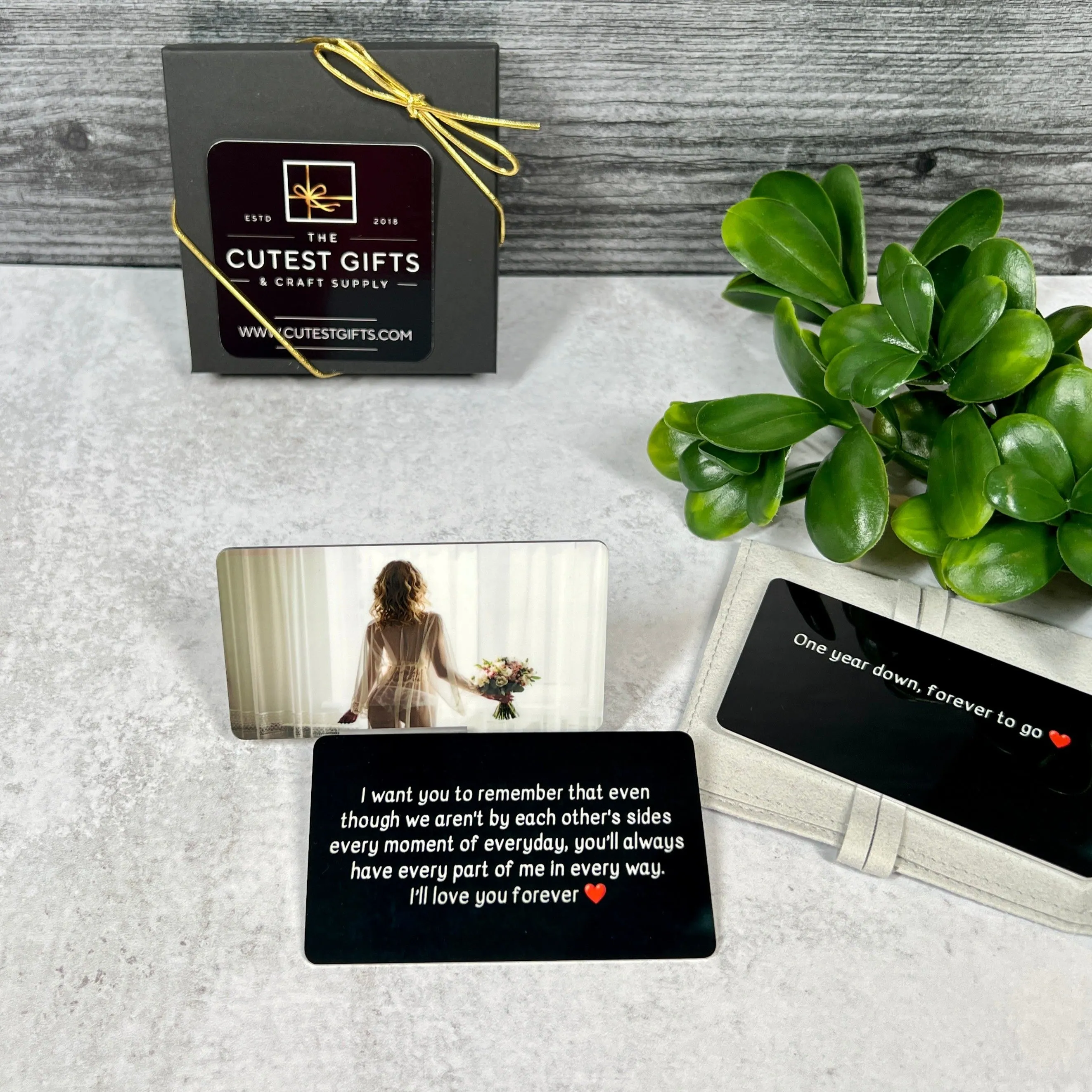 Personalized Boudoir Photo Wallet Card – Custom Color Photo with Optional Message