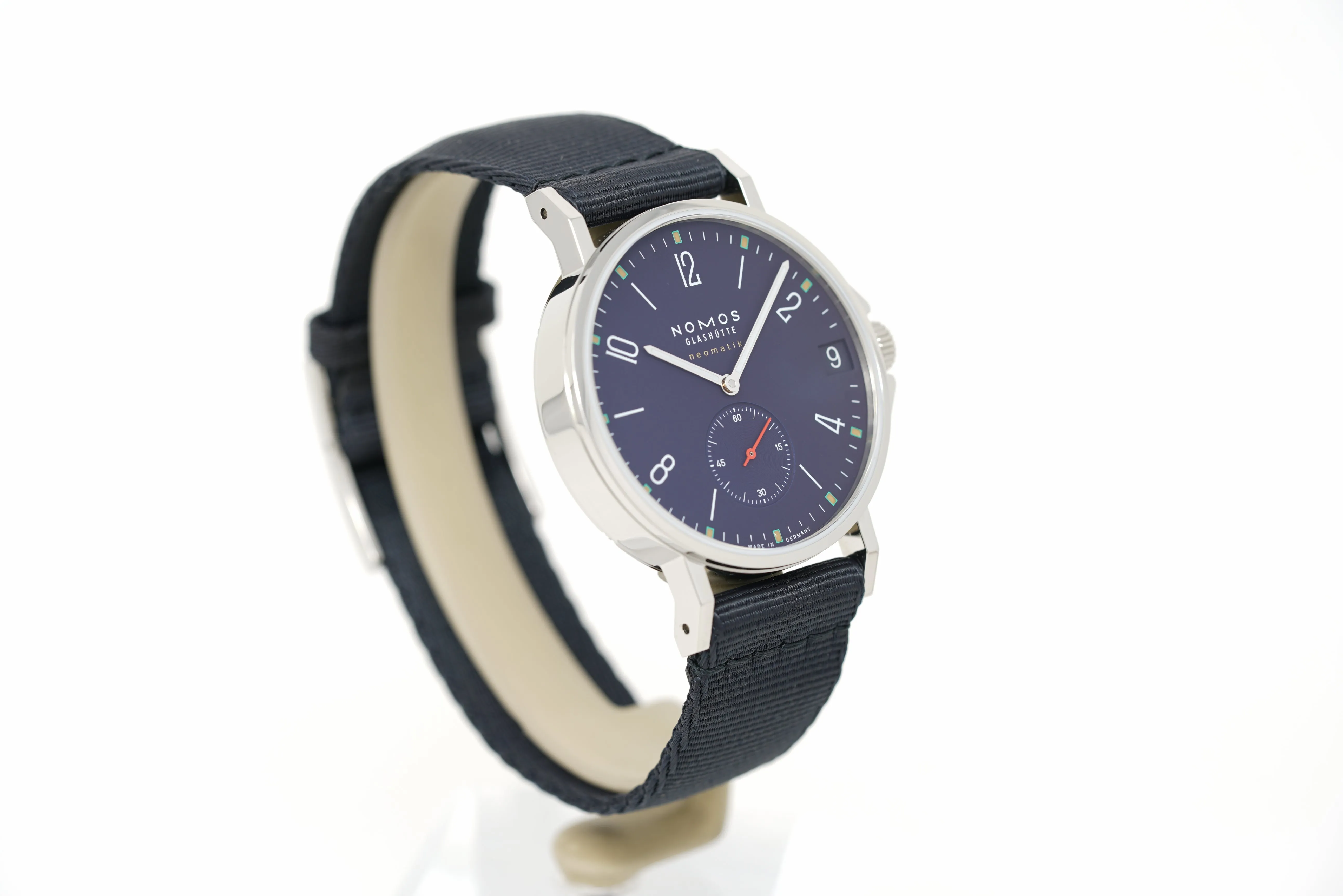 Pre-Owned Nomos Glashütte Ahoi Neomatik 38 Date Atlantic 528