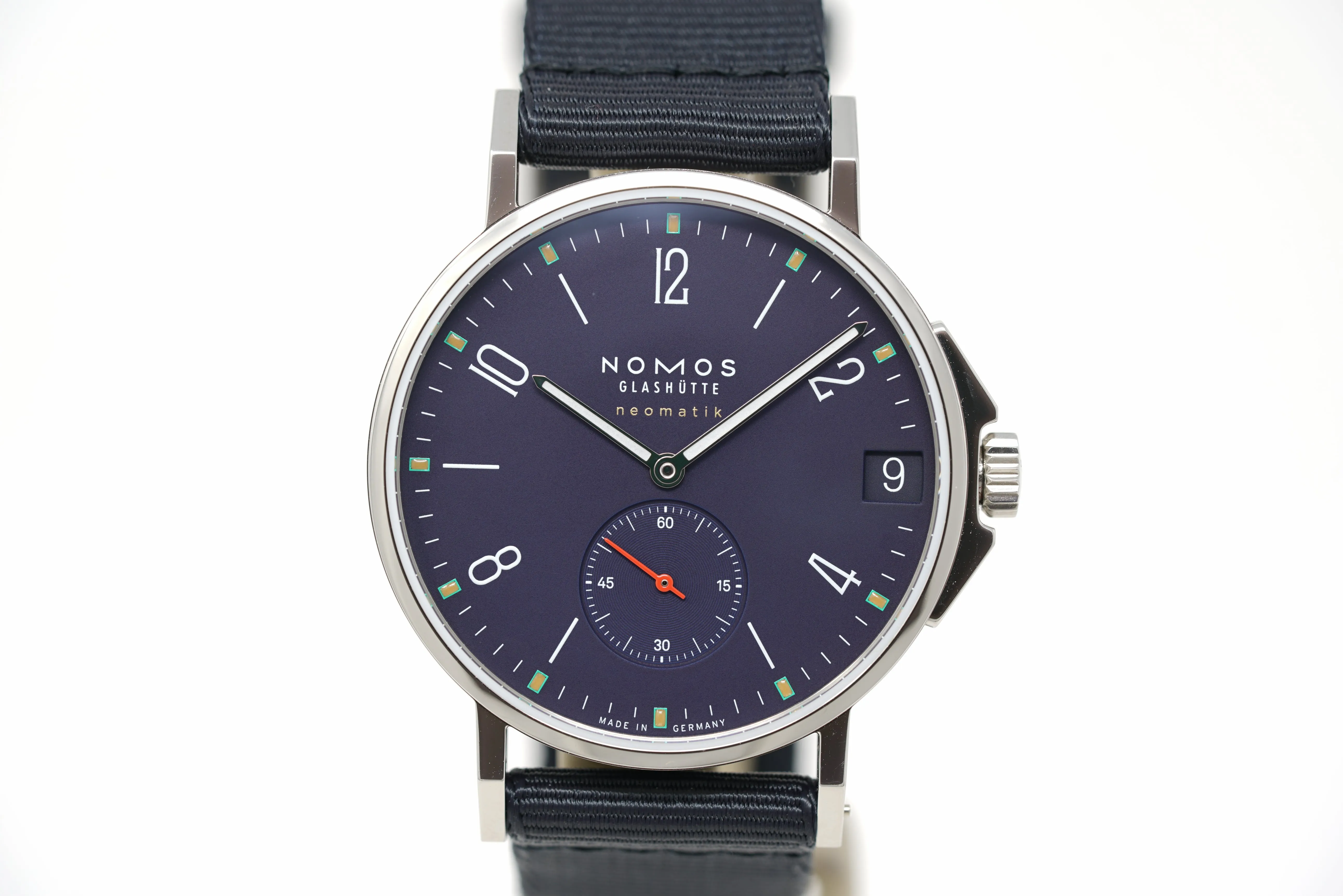 Pre-Owned Nomos Glashütte Ahoi Neomatik 38 Date Atlantic 528