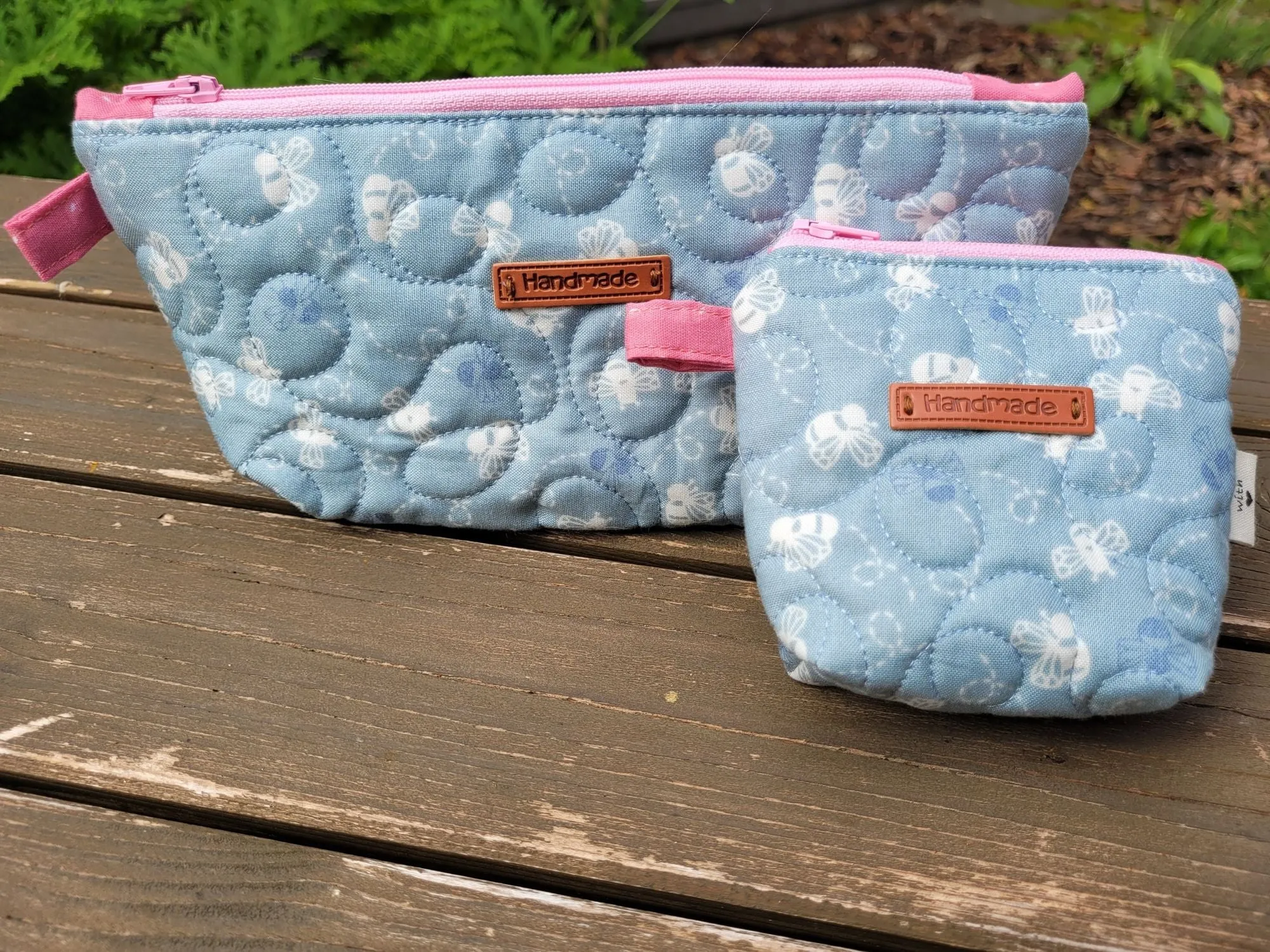 Quilted Zipper Pouch Set, Bee