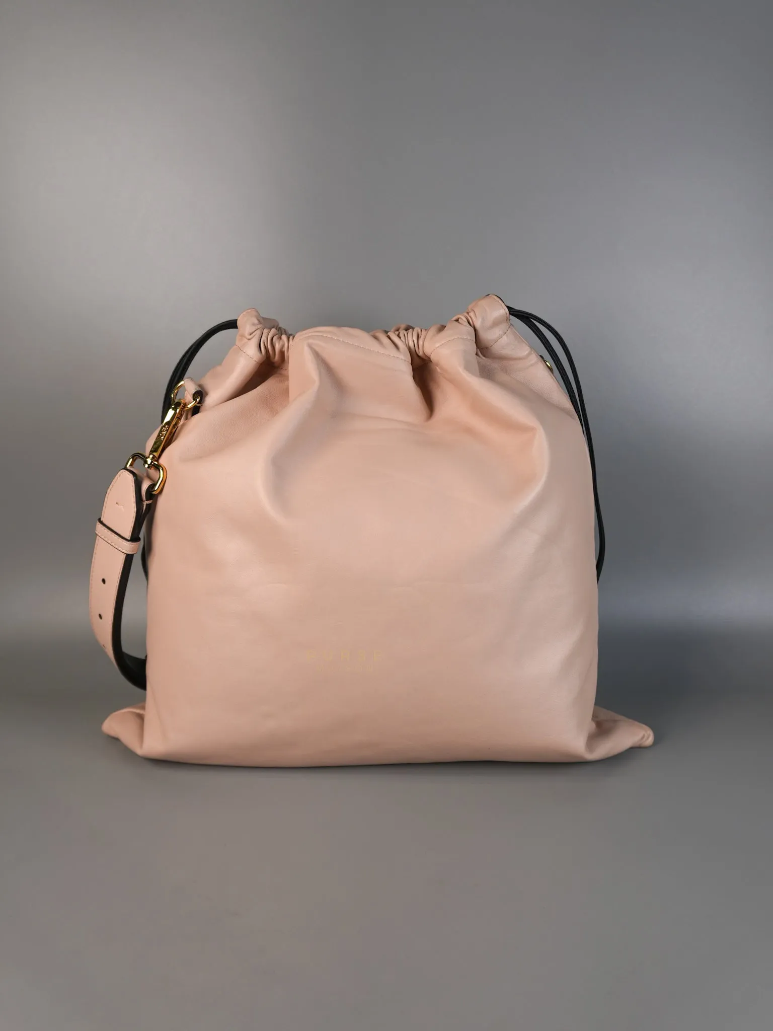 Saccheto Medium Nappa Soft Pink Drawstring Pochette Crossbody Bag
