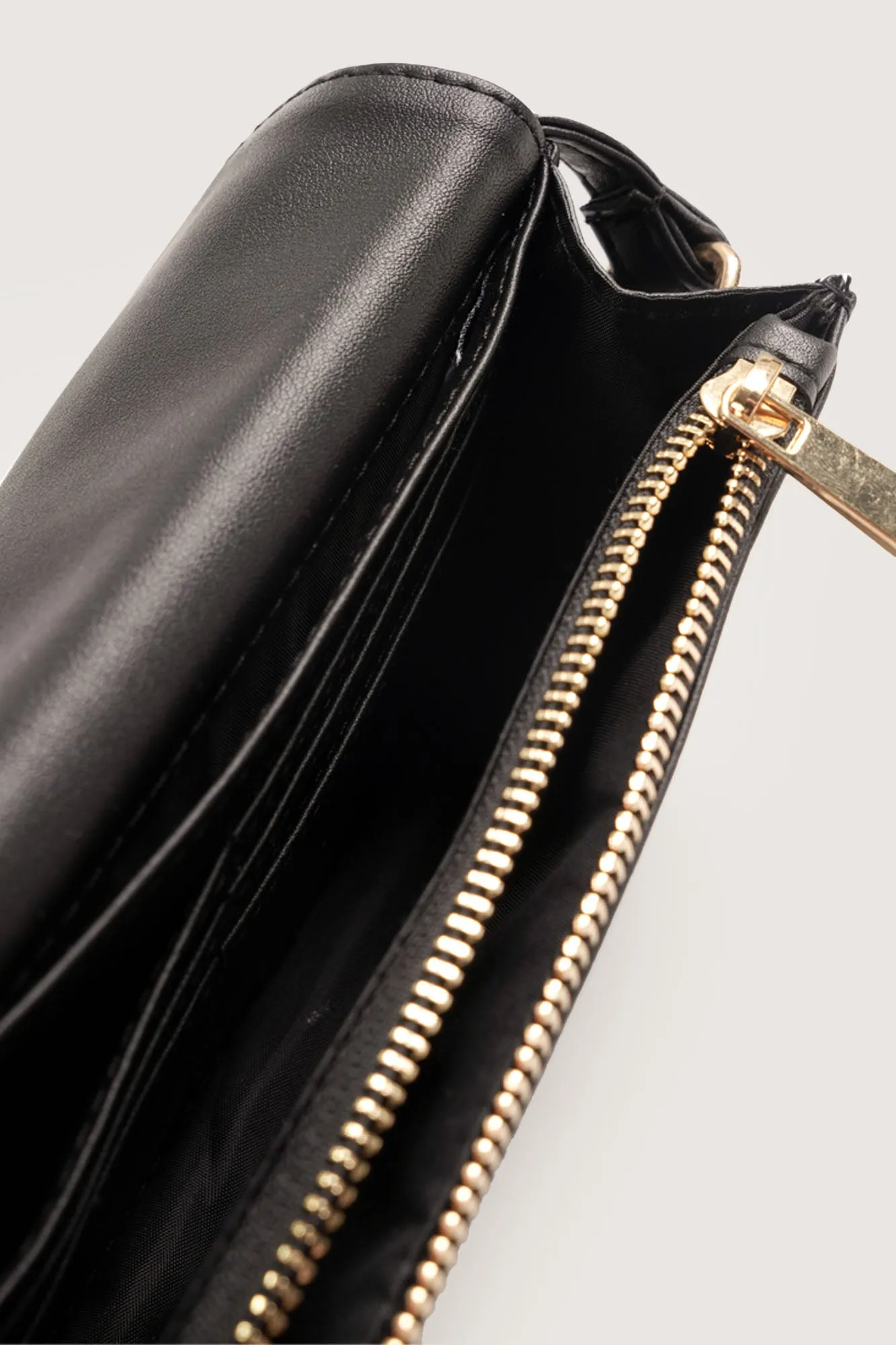 Sling Bag with Detachable Strap