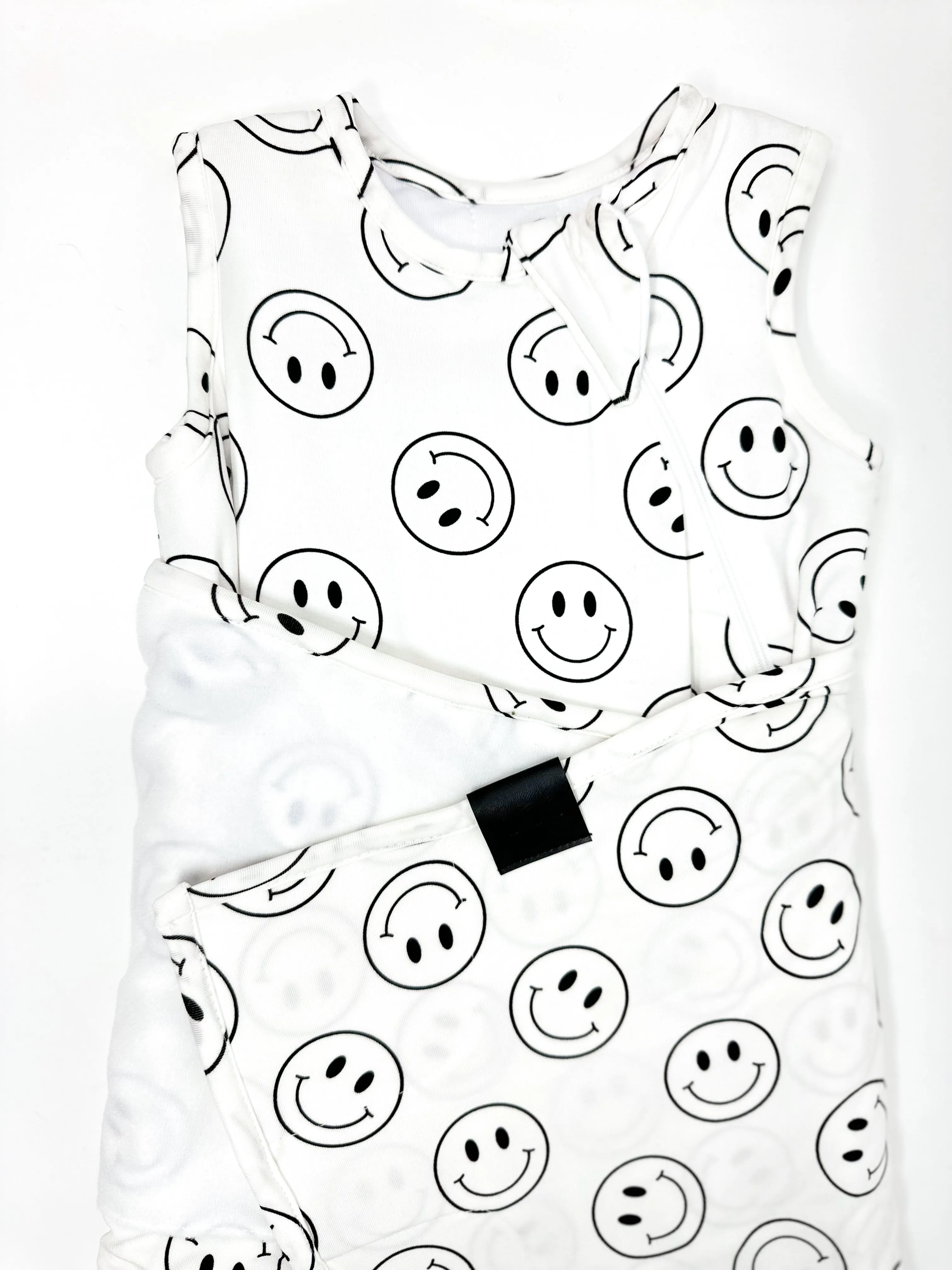 The Bamboo Sleepsack Swaddler in Onyx - 1.0TOG