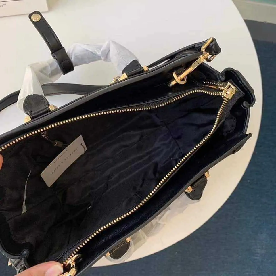 Trapeze Bag