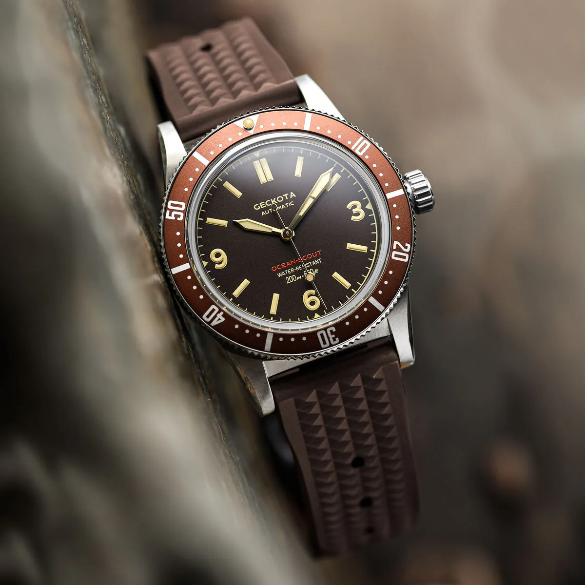 Waffle Pattern Rubber Dive Watch Strap - Brown