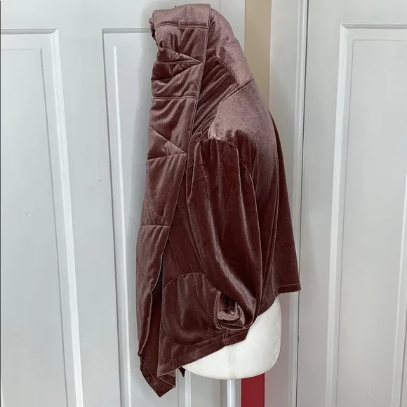 YOUNG FABULOUS &amp; BROKE•JACKET