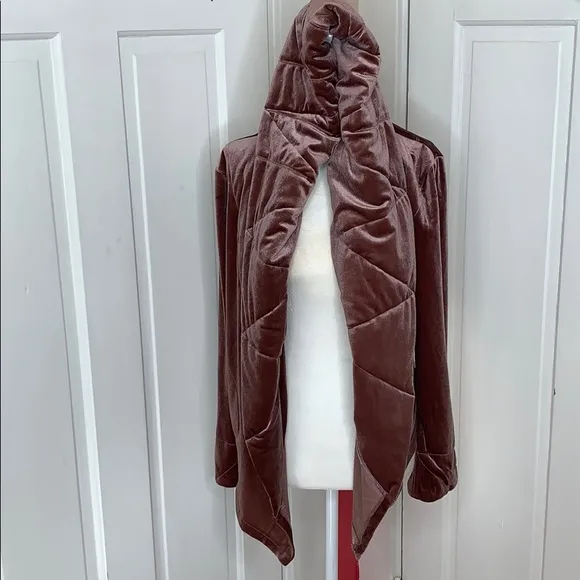 YOUNG FABULOUS &amp; BROKE•JACKET