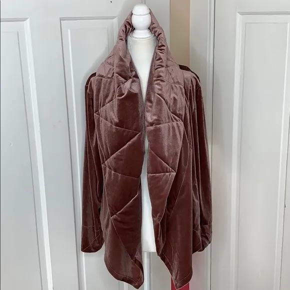 YOUNG FABULOUS &amp; BROKE•JACKET
