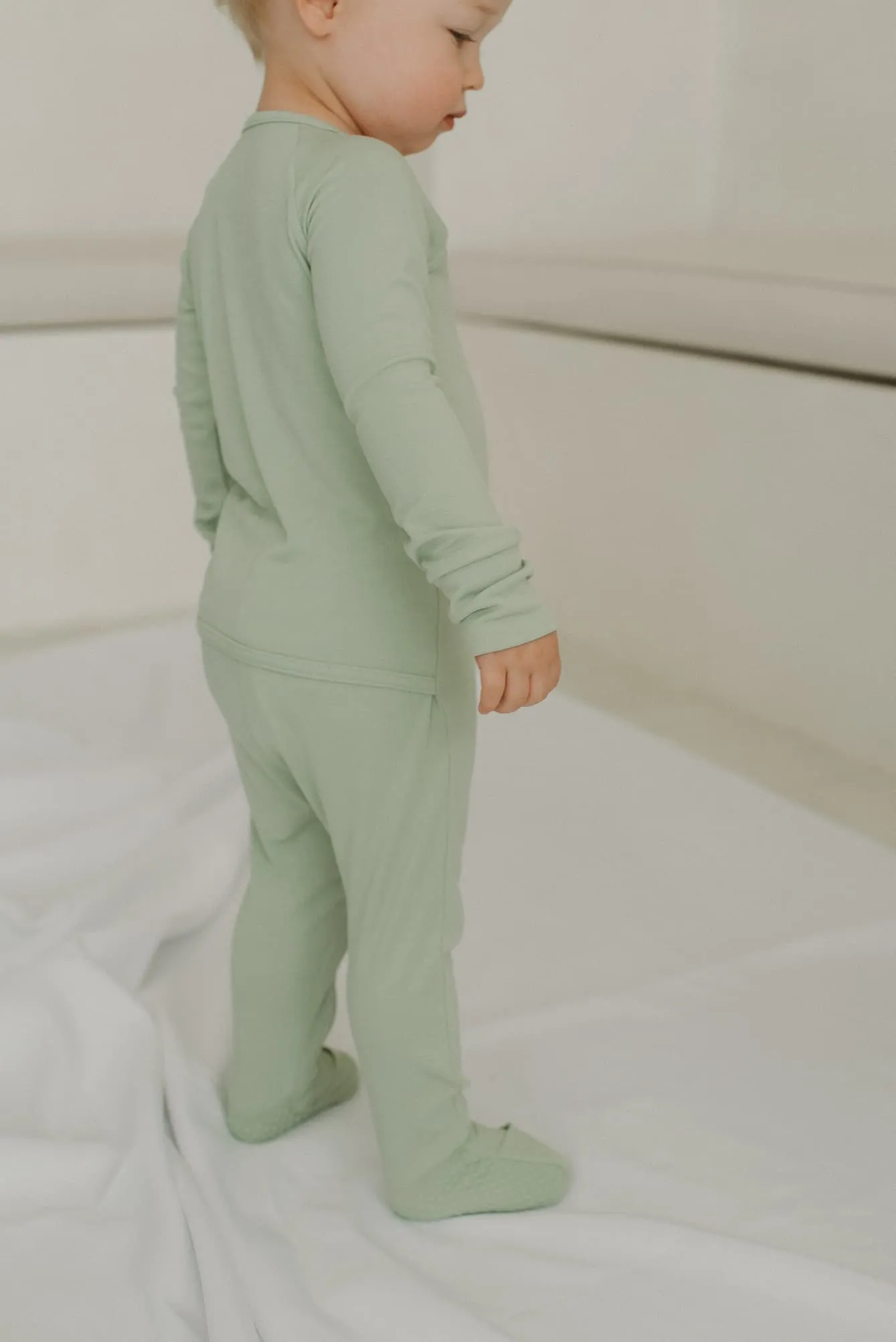 Zipper Sleeper